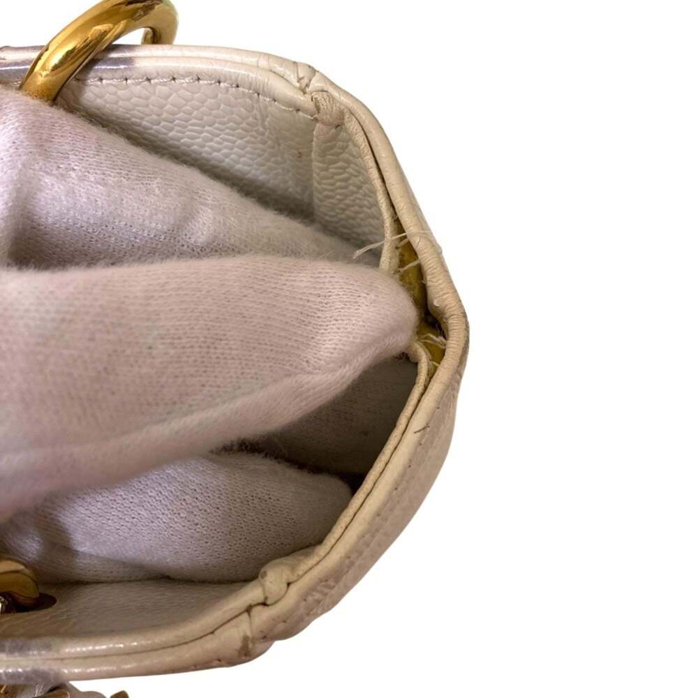 CHANEL White Caviar Leather Logo Shoulder Bag - Picture 13 of 16